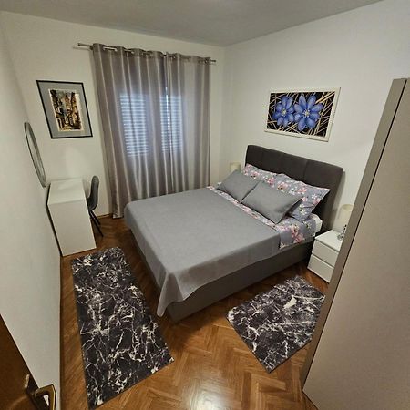 טרוגיר Apartments Grgic מראה חיצוני תמונה