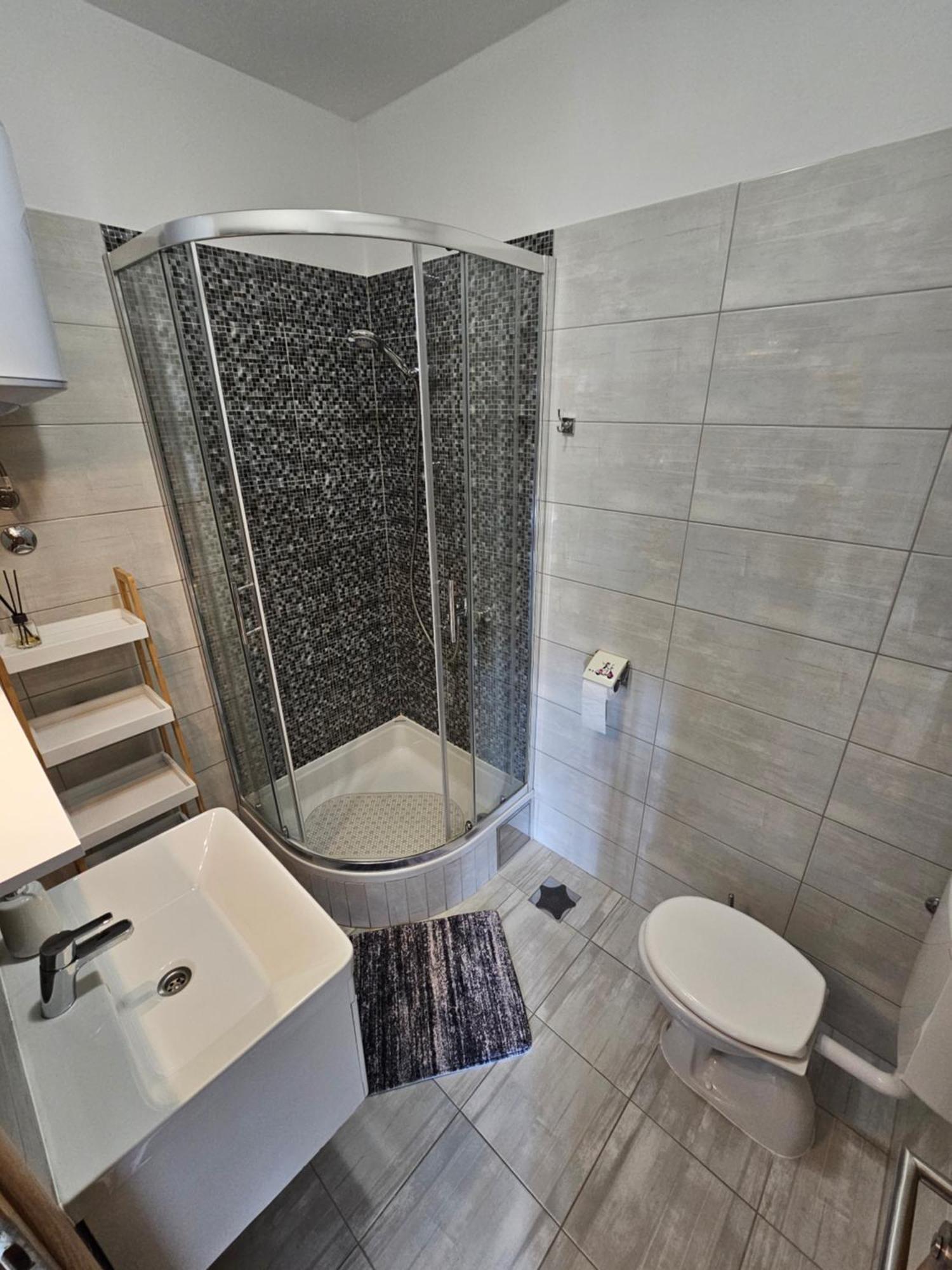 טרוגיר Apartments Grgic מראה חיצוני תמונה