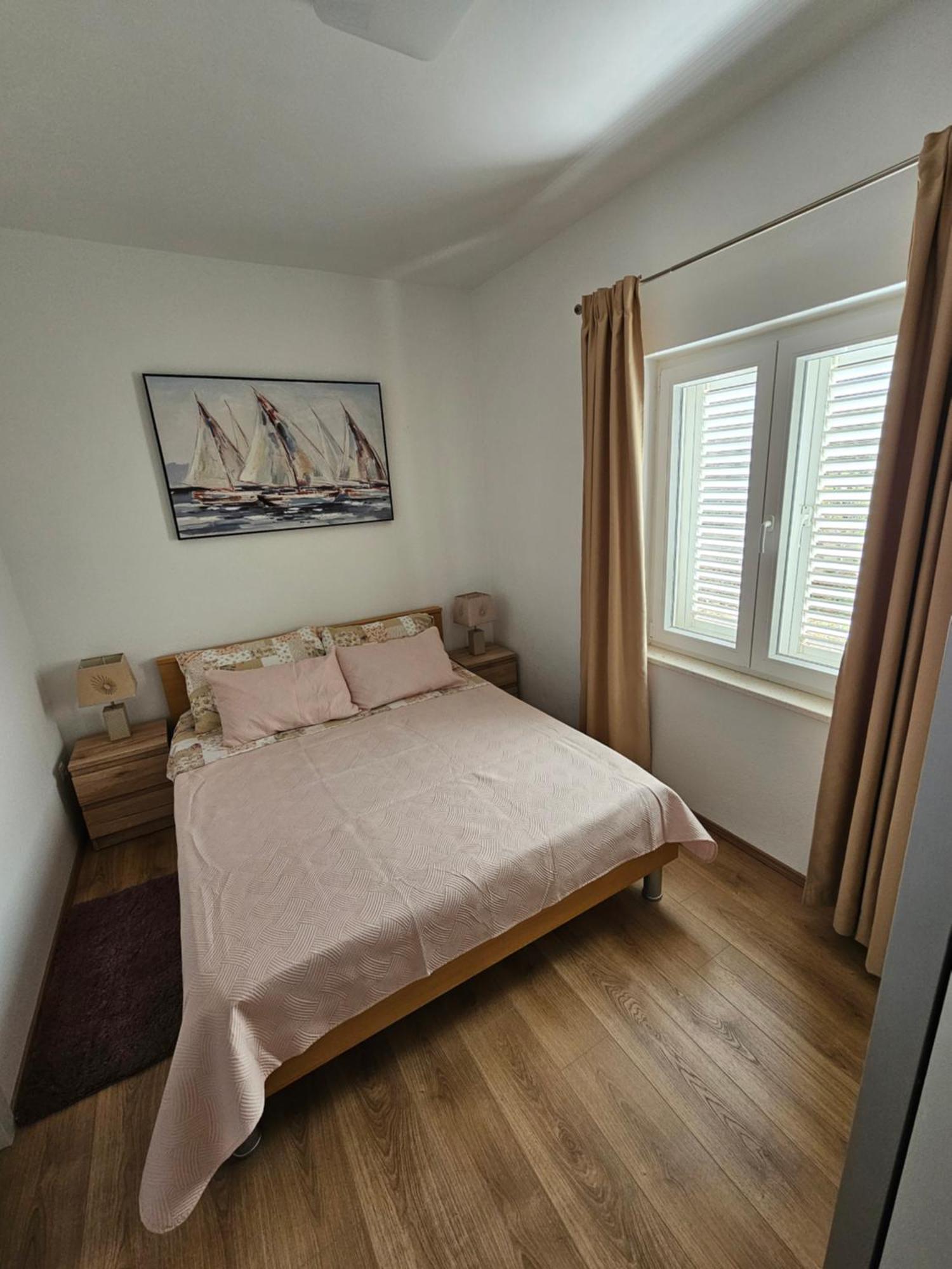 טרוגיר Apartments Grgic מראה חיצוני תמונה