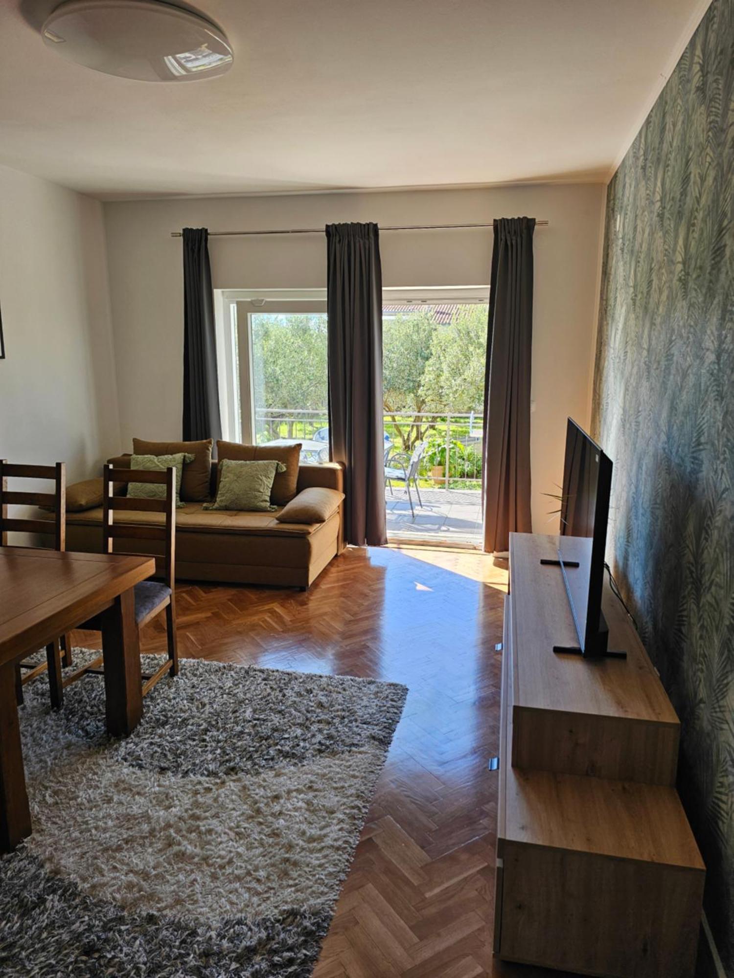 טרוגיר Apartments Grgic מראה חיצוני תמונה